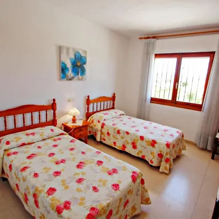 Laura-29A - Pretty Holiday Property With Garden And Private Pool In Calpe Exterior photo